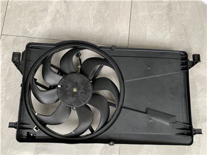 FORD Focus 2.0 Duratec 08- Gruppo ventola Z602-15-025B/E 6G92-8C607-GF 5M5H8C607AD